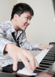 Japanese Autistic Piano Warrior - Takuto Koyanagi