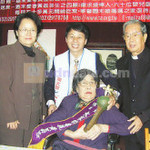 Mother of everybody--Huang Li-Fen, founder of ST. Lucy’s Home